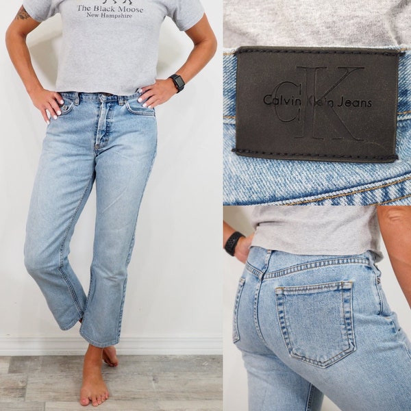 90s Vintage Calvin Klein Button Fly Jeans | Mid-Rise | Tapered Leg | Regular Fit | Medium Wash | Approx Size 4 - 6 Short