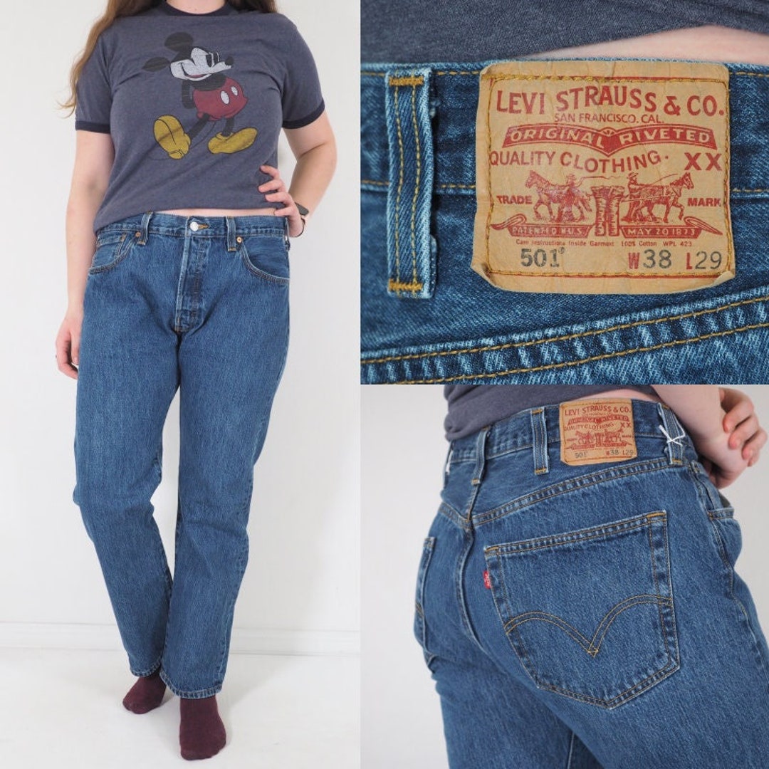 Vintage Levi 501s | Button Fly | High Waisted | Straight Leg