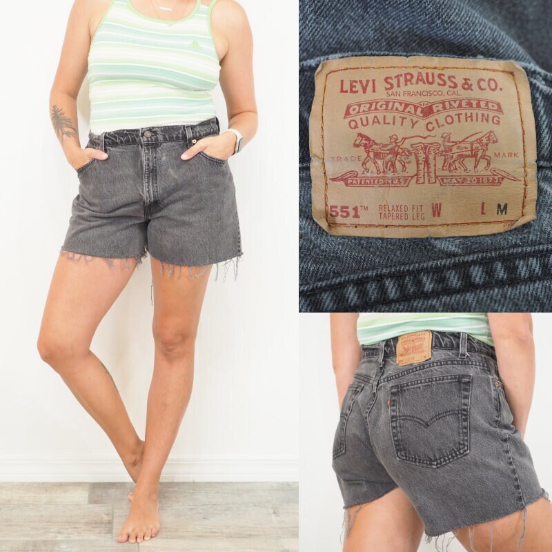 1994 Vintage Levi 551 Cut-off Jean Shorts High Waisted Relaxed Fit 