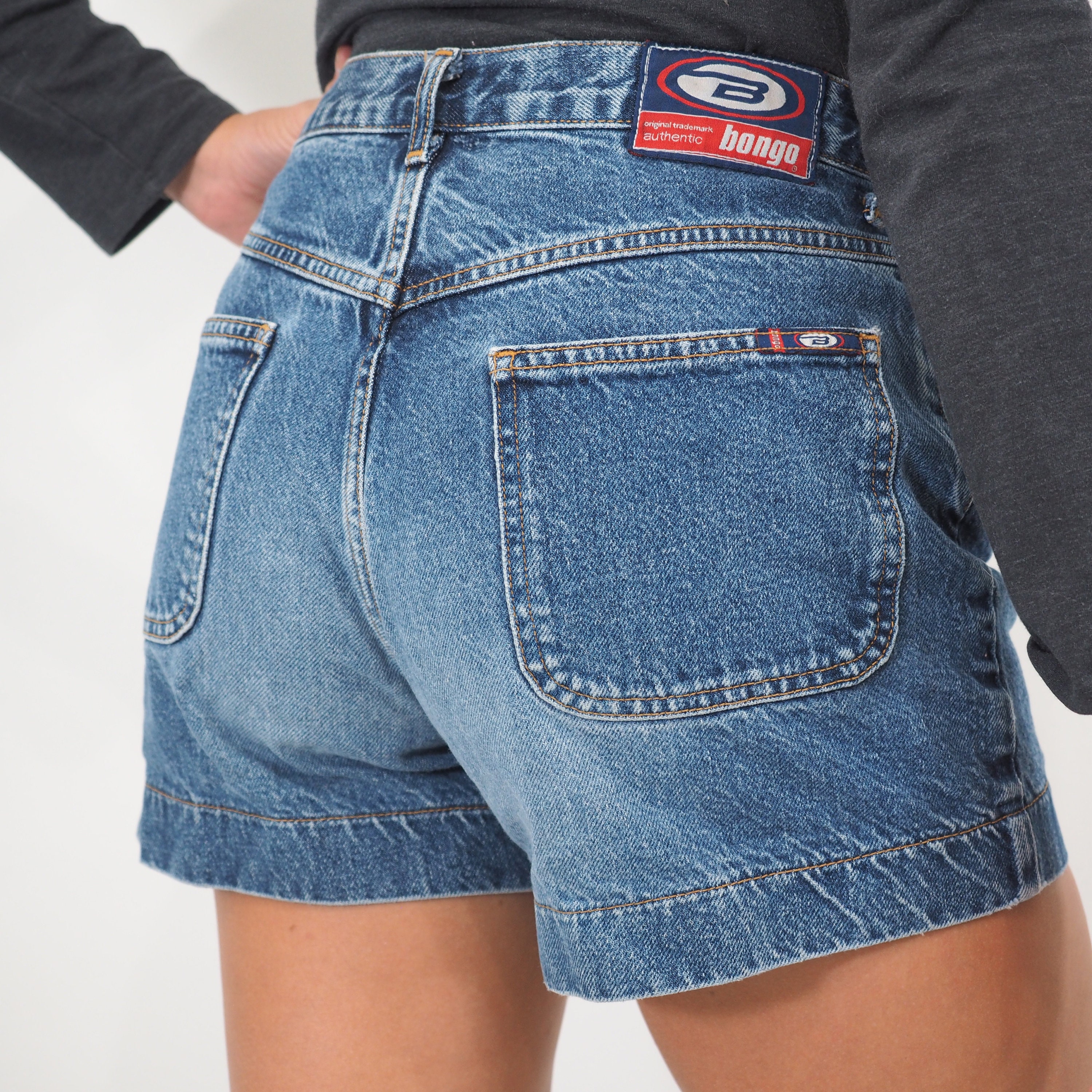 90s Jean Shorts by Bongo | Mid-rise | Regular Fit | Medium 90s Jean Shorts by Bongo | Mid-rise | Regular Fit | Medium