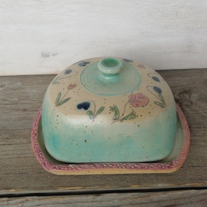 Butter dish