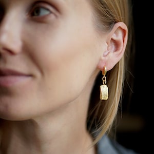 Strukturierte Ohrhänger, original Silber Sterling vergoldete Ohrringe für Frauen, ein perfektes Geschenk für Sie