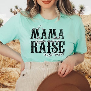Solo una mamma che cerca di non sollevare stronzi SVG, download digitale di mamma divertente, PNG in difficoltà