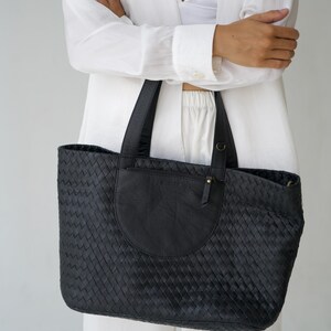 Black Genuine Leather Tote Bag, Minimal, Woven Leather, Handmade Totebag, Travel Bag, Work Bag image 2