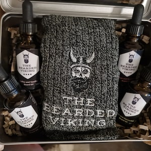 The Full Original The Bearded Viking Beard Oil Fragrance Gift Set With Or Without a Beanie