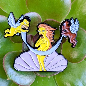 Naked Chick On A Clam Pin