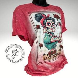 Camiseta Tarot la CHINGONA, camiseta retro desgastada de diseño mexicano hispano, camiseta de cartas de tarot blanqueada, top súper suave, regalo para ella o él.
