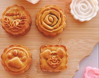 4pc Gluten-Free Mooncakes (50g) | Please Read Description and Allergy Info Carefully