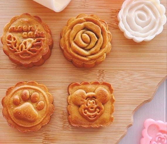 4pc Gluten-Free Mooncakes (50g) | Please Read Description and Allergy Info Carefully
