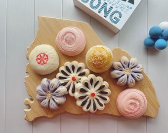 6pc Suzhou Mooncakes: Handmade Chinese Pastries, Mid-Autumn Festival