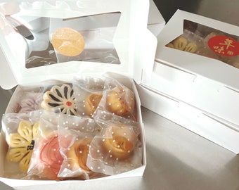 Sampler Box, 8pc Assortment, 4pc Asian Pastries & 4pc Mooncakes, Mid-Autumn Festival, Chinese New Year,