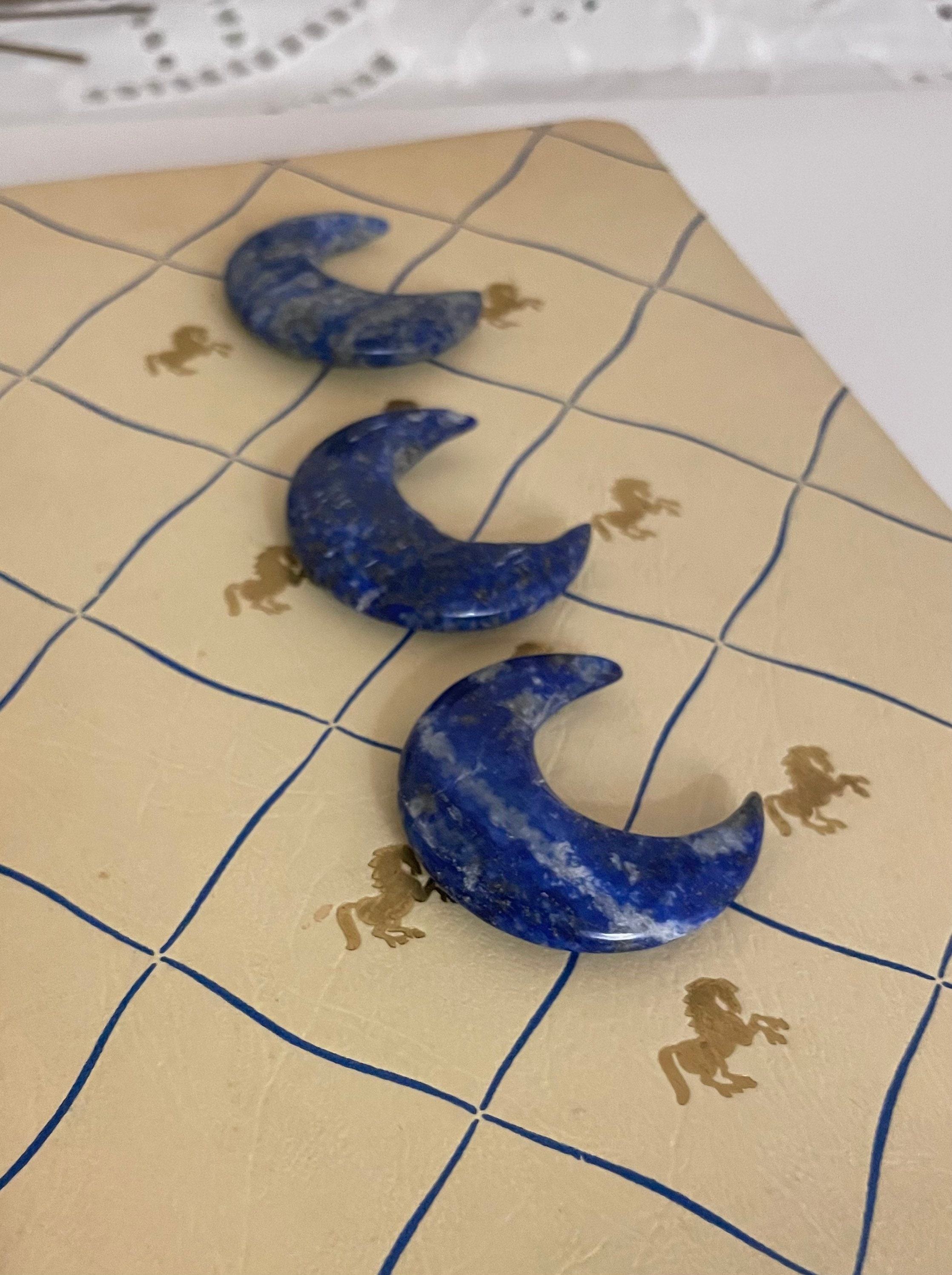 Croissant de Lune en Lapis Lazuli