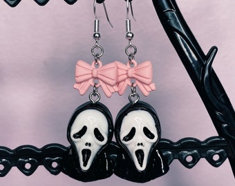 Pastell Goth Ohrringe | Horror Film Schmuck