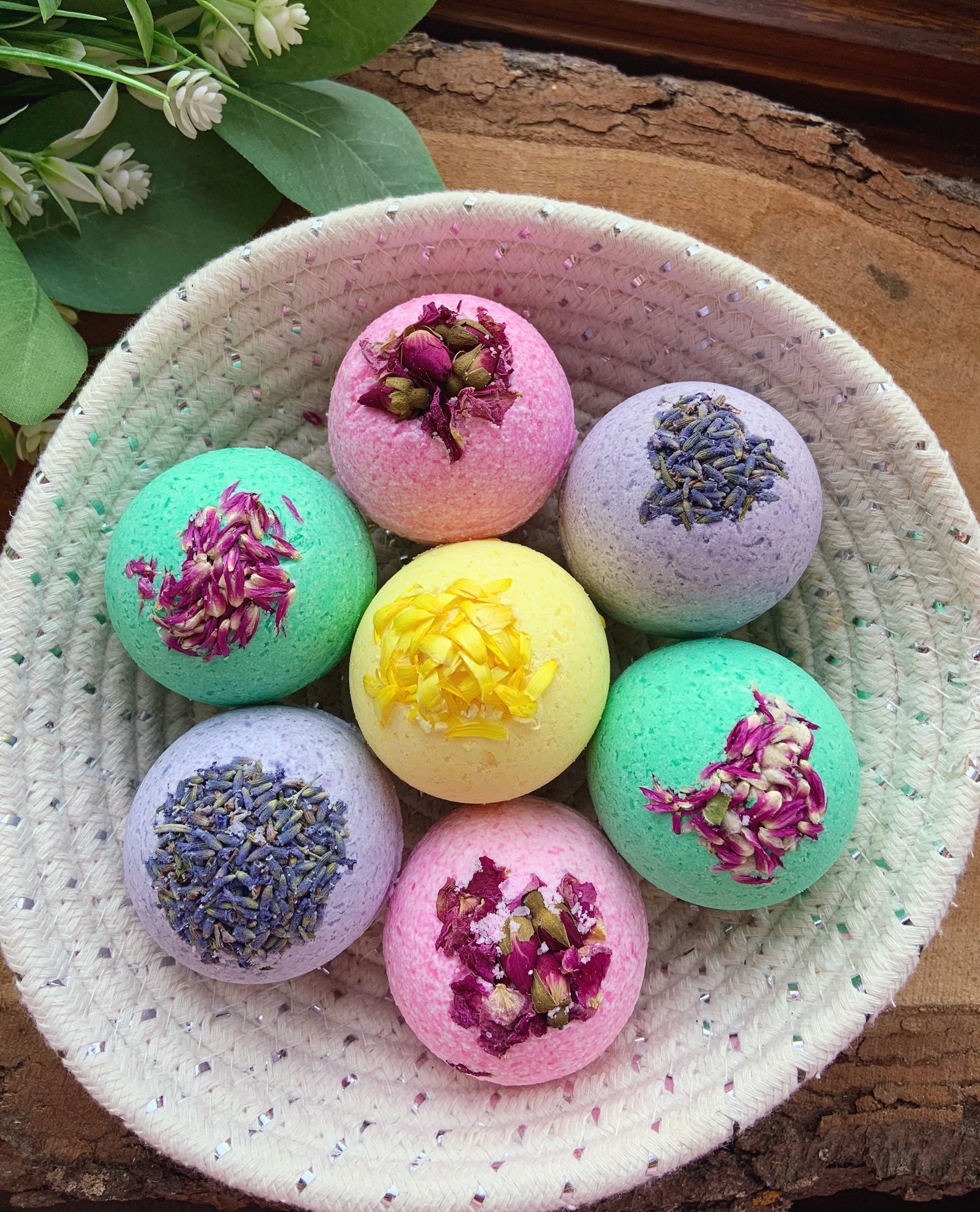 Homemade essential oil bath bombs Etsy