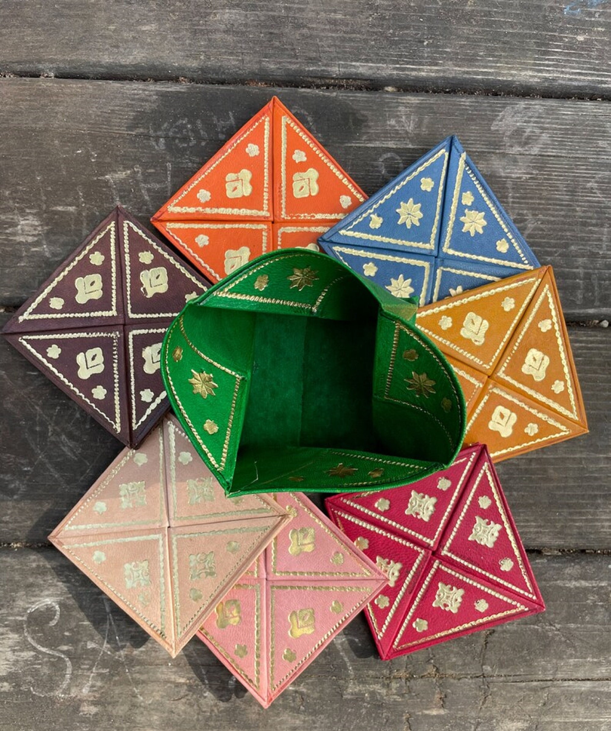 Quadratische marokkanische Münzbörse, Boho Geldbörse, Leder Portemonnaie handgefertigt, 3er Set Geldbörsen; handgefertigte geldtasche aus marokko-natur-leder