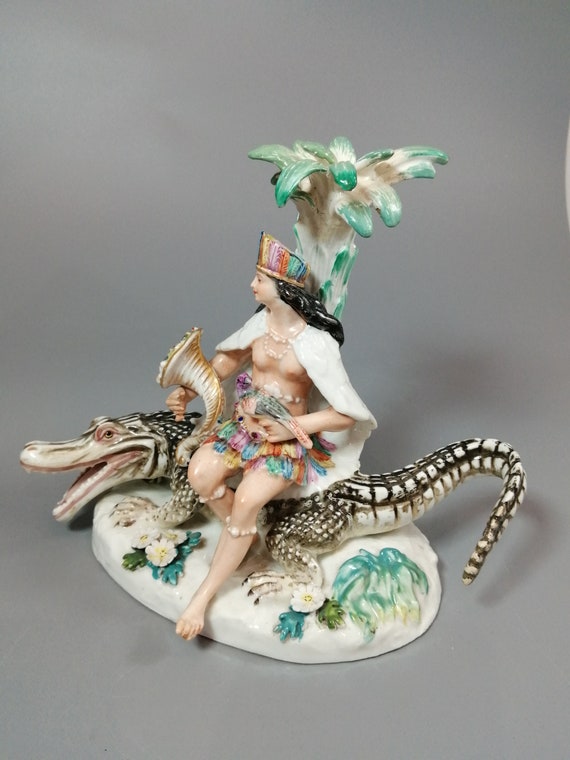 Chelsea Soft-paste Porcelain 