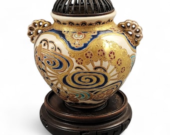 Meiji Satsuma gosu blue koro signed Kizan with metal lid, c.1885