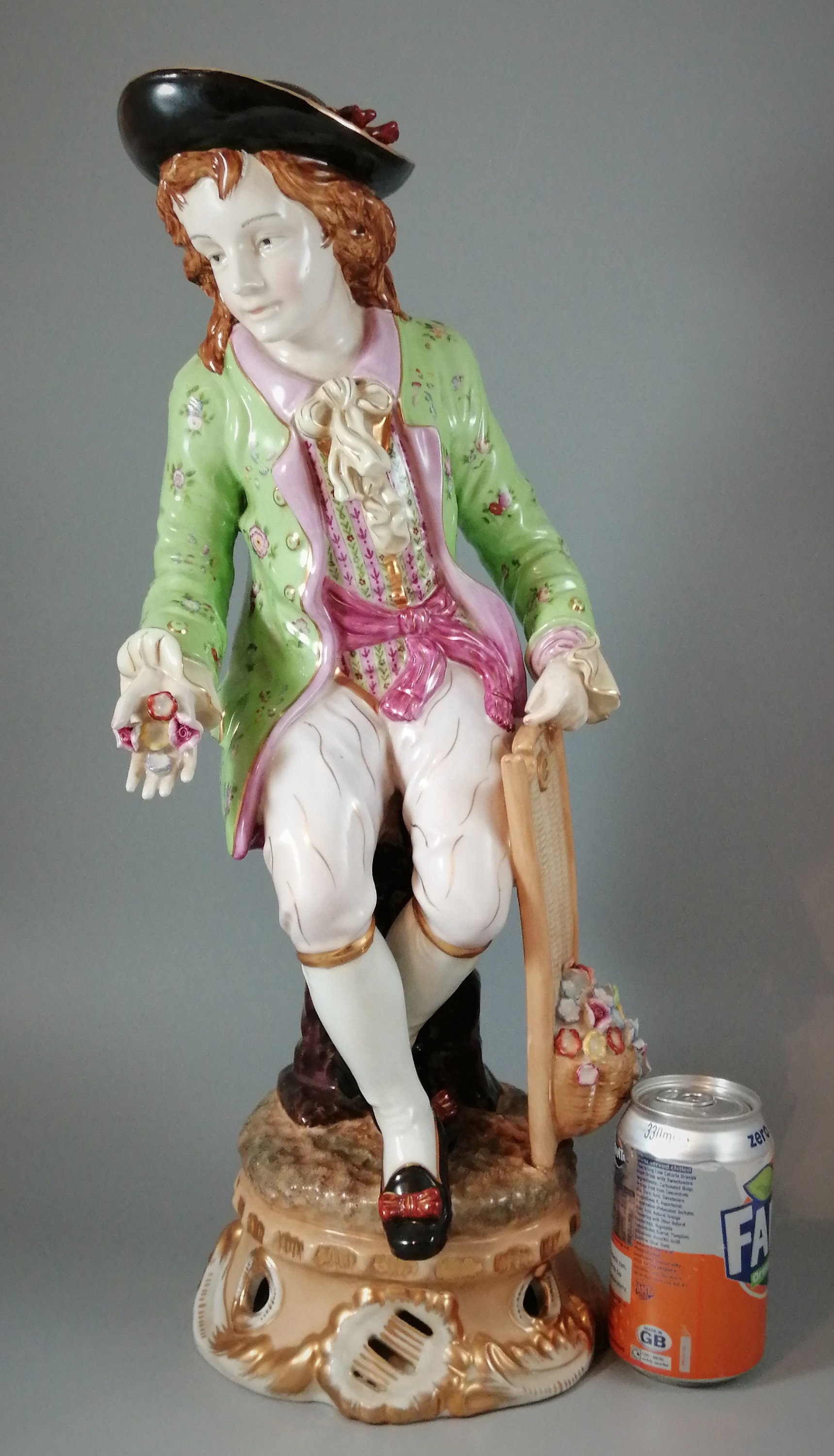 Porcelain Figurine, Crossed Swords,meissen Style, 19th Century