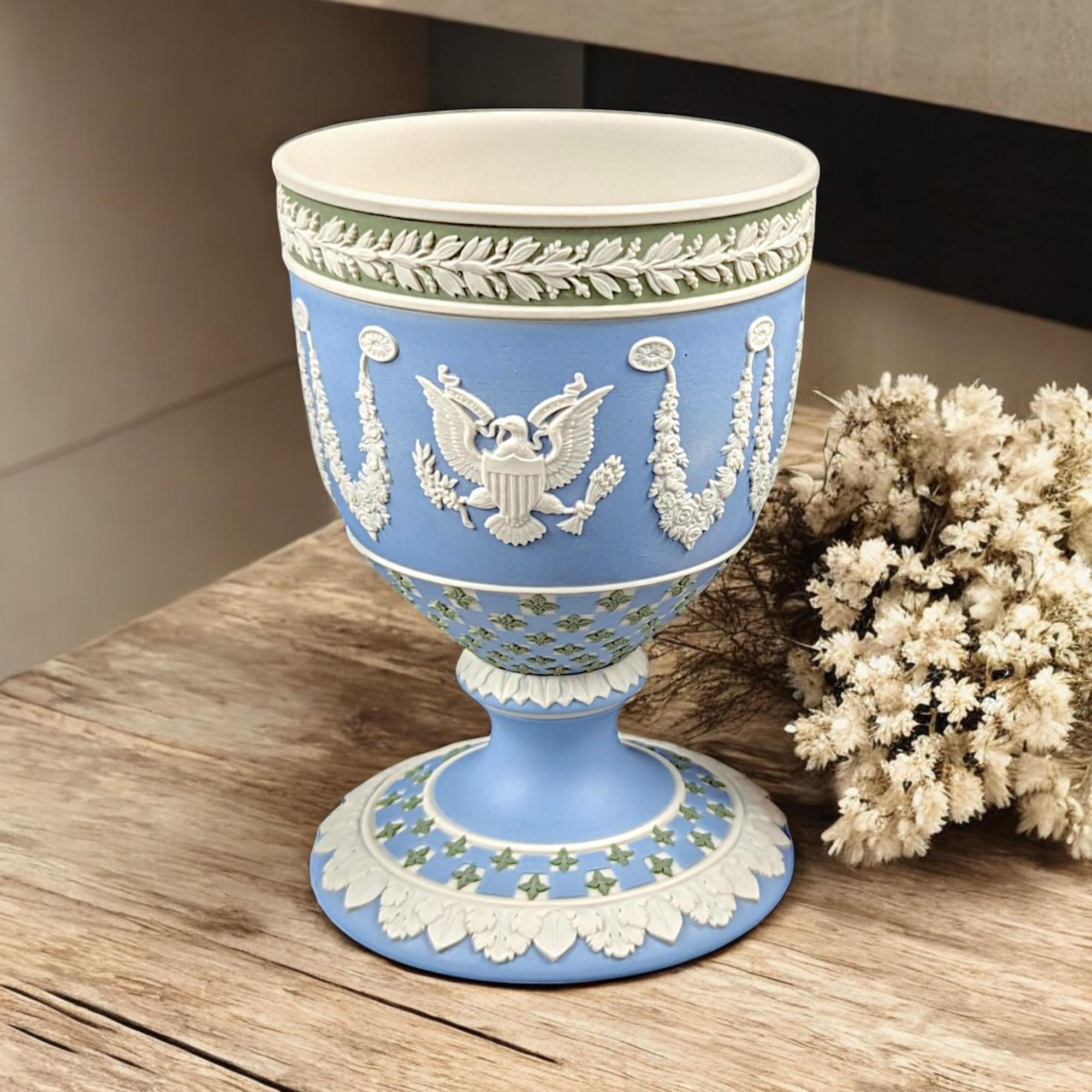 ウェッジウッド トリコロール ジャスパーウェア ゴブレット：シルバー