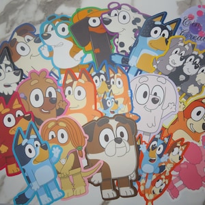 Recortes de amigos perros azules/Recortes de cartulina de personajes infantiles/Decoraciones/Papelería/Accesorios/Decoración/Corte de dados/Accesorios de fiesta/Fondo