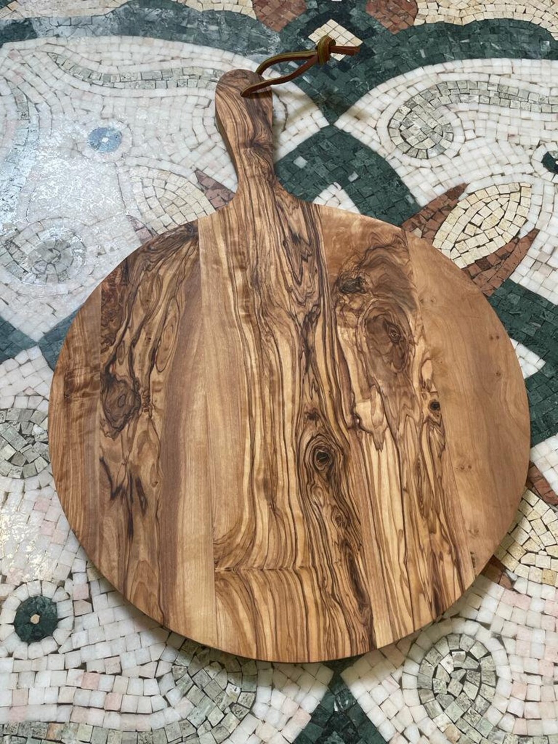 Olive Wood Round Pizza Board/ Charcuterie Board/ Platter Etsy