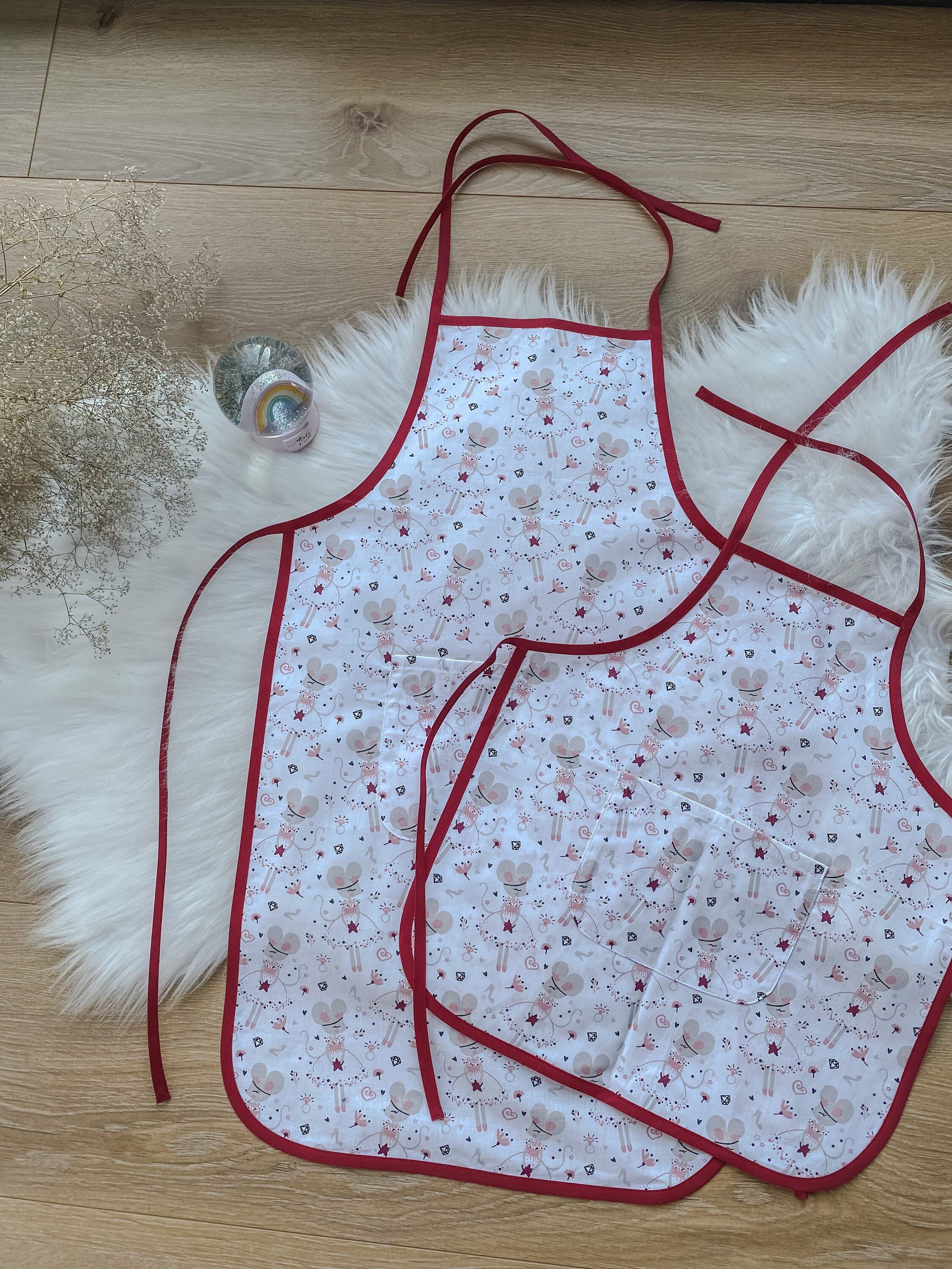 Tablier Enfant/Tablier de Cuisine d'activités 4-6 Ans 8-10 Coton Motifs Biches Cadeau