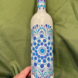 Mandala bottle decoration