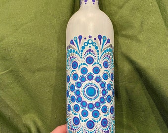 Mandala bottle decoration