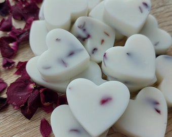 Rhubarb and elderflower fragranced wax melt hearts, Inspired by molton brown, luxurious botanical wax melts, strong scented and long lasting