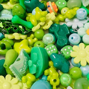 Kawaii Acrylic Bead Soup Mix: Chunky Charms, Pendants (60 grams, 50+ Pieces)