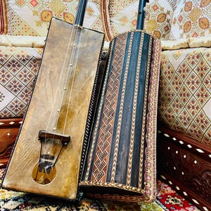Large professional Gnawa Instrument, Moroccan Art Guembri, Handmade Gnaoua Music, traditional Guembri, Sentir, Hajhouj, Moroccan Gnaoua