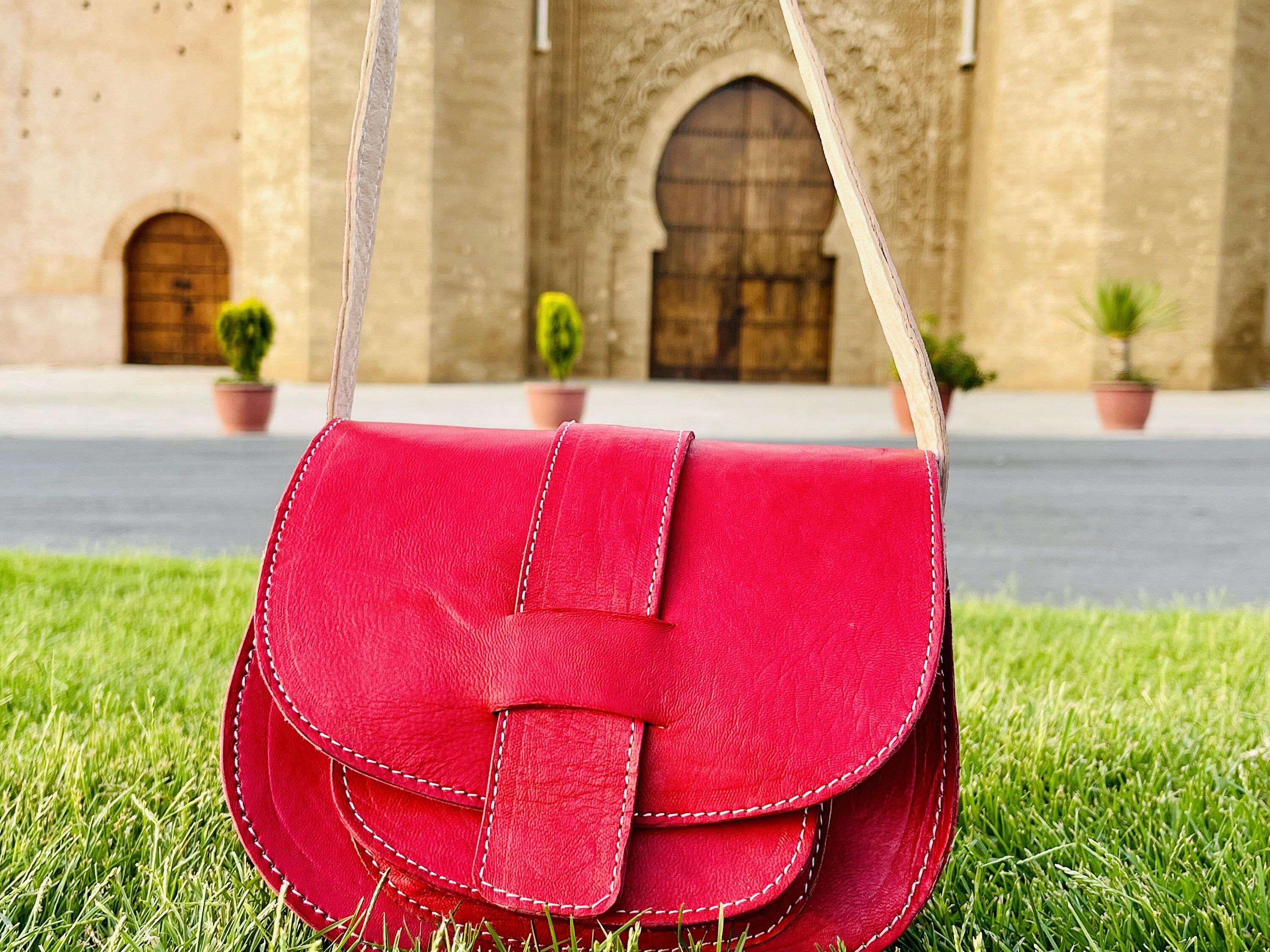 レザー ハンドバッグ モロッコレザーバッグ、本革クロスボディバッグ、モロッコショルダー