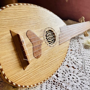 Petits airs de cordes d'instrument de musique de luth, instrument de musique fabriqué à la main, oud arabe fait main, oud professionnel de corne de vache image 1