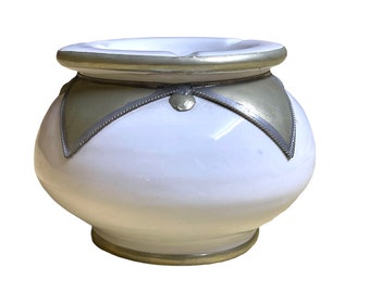 Ceramic Moroccan Ashtray with Metal, Ashtray With Lid, Ashtray Anti-Odor, Odourless And Safe, White Pottery, Hand-Painted Ashtray Gift