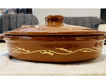 Ręcznie robiony gliniany garnek tagine z pokrywką, naczynia marokańskie (30 cm)