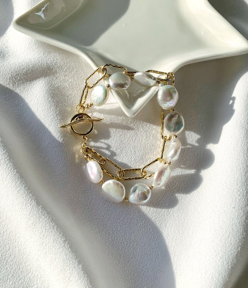Freshwater Coin-Shaped Baroque Pearl Bracelet. High Luster Pearl Bracelet. Link Chain Toggle Bracelet. Gift For Her. Wedding Bridal Gift. image 1