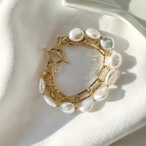 Freshwater Coin-Shaped Baroque Pearl Bracelet. High Luster Pearl Bracelet. Link Chain Toggle Bracelet. Gift For Her. Wedding Bridal Gift. image 9