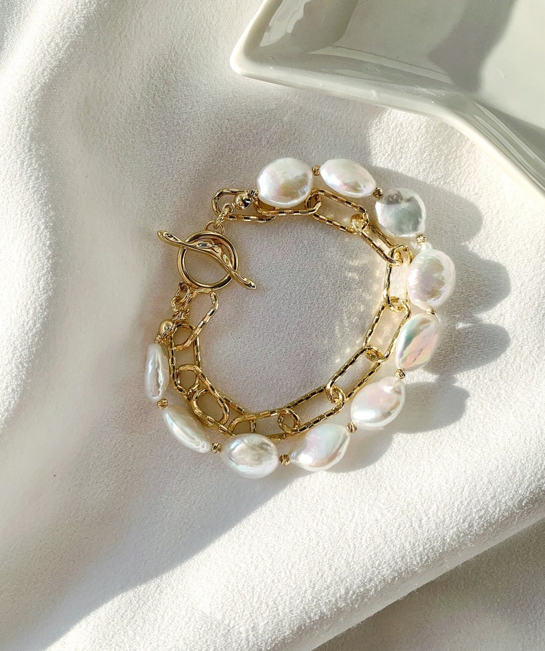 Freshwater Coin-Shaped Baroque Pearl Bracelet. High Luster Pearl Bracelet. Link Chain Toggle Bracelet. Gift For Her. Wedding Bridal Gift. image 9