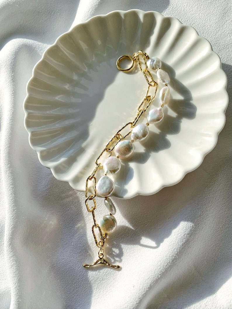 Freshwater Coin-Shaped Baroque Pearl Bracelet. High Luster Pearl Bracelet. Link Chain Toggle Bracelet. Gift For Her. Wedding Bridal Gift. image 4