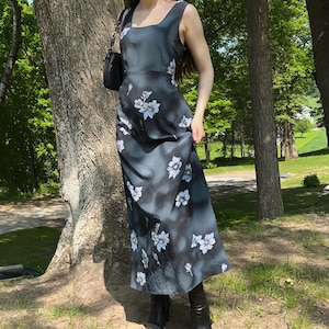 Size Medium Y2K DBY Midi Maxi Dress Dark Floral Sleeveless Dark Cottagecore Whimisgoth