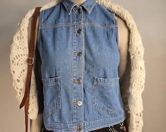 Vintage Denim Vest Button Front Blue Jean Vest 90s Western Costal Cowgirl Large