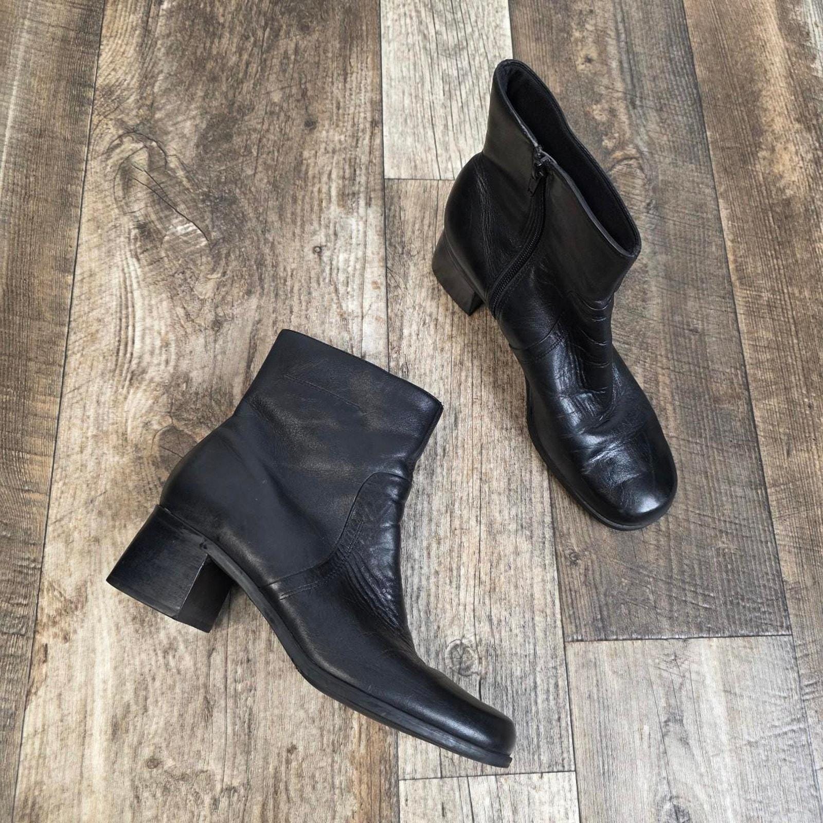 Frye Black Ankle Boots - Etsy display picture 1