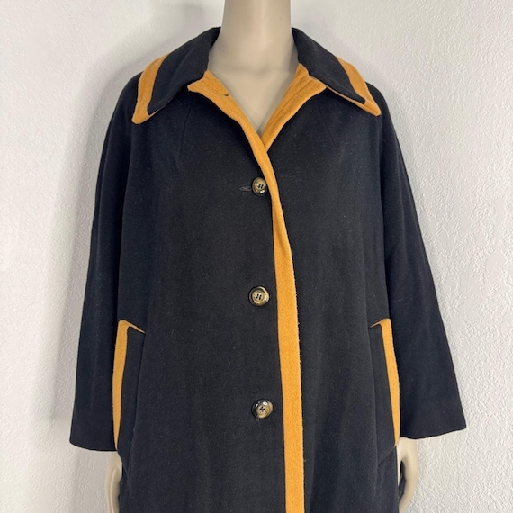 Vintage 60s Sears Fashions Wool Swing Coat Mod Contrast Trim Car Black Tan View 2