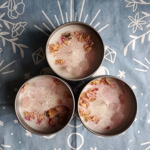 Love Potion Rose Quartz Crystal Infused Soy Candle