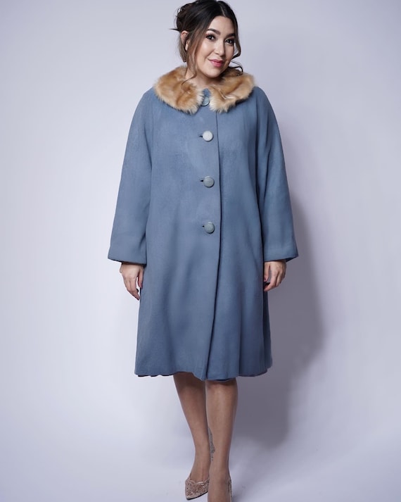 Gorgeous 60’s vintage slate blue cashmere coat wi… - image 3