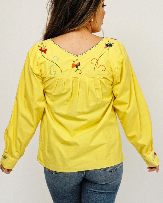 Beautiful bright yellow 70’s cotton embroidered l… - image 5