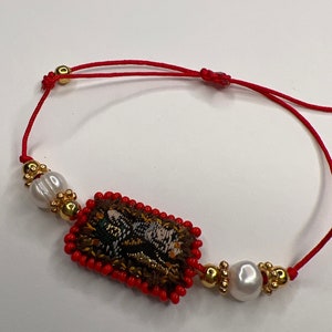 Saint Benedict Red Bracelet. Pulsera roja de San Benito