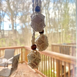 Crystal / Natural Stone with Macrame Cord Pouch Necklace / Pendant flower agate /offwht