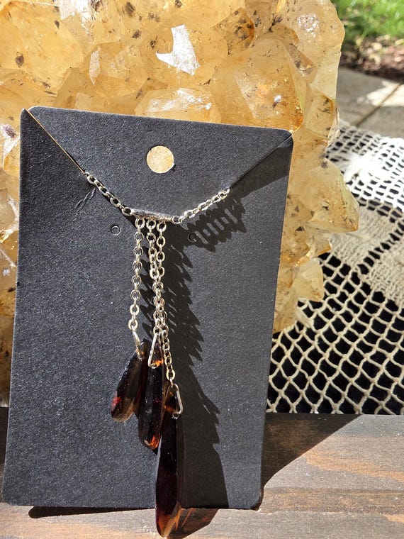 Feather design dangle with multiple layer - image 4