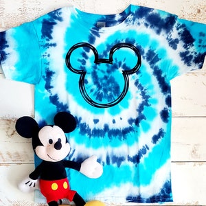 Mickey outline shirt | Shirt for Men&#39;s Shirt, Women&#39;s Shirt. Perfect for Disneyland shirt | Disneyworld Shirt | Family Trip Shirt!
